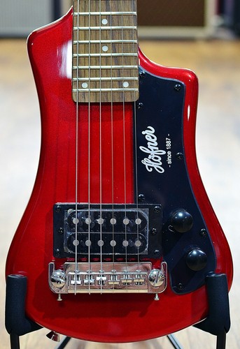 Hofner shorty red travel - hofner,